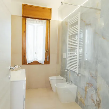 Acacia * Imola